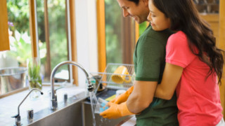 Sửa máy rửa bát , máy sấy bát lan man ký