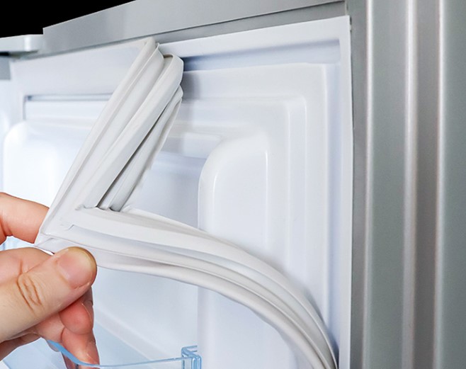 Kiểm tra ron cao su của tủ lạnh