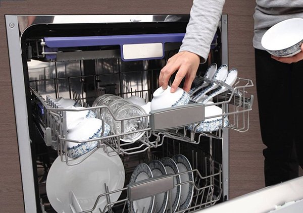 Dịch vụ sửa máy rửa bát Indesit chuyên nghiệp